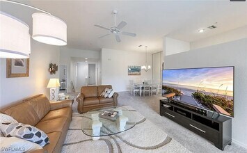 Building Photo - 640 Lalique Cir