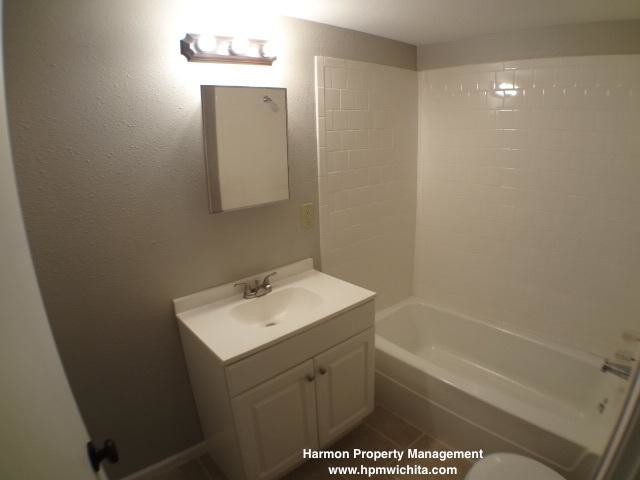 Building Photo - 1 bedroom in Wichita KS 67213