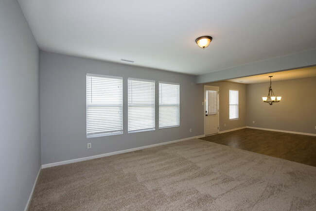 Building Photo - 4214 Quinn Drive