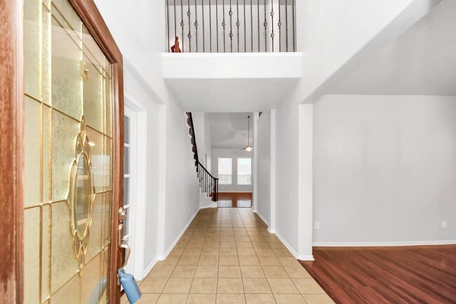 Foto del edificio - 2906 Windysage Ct