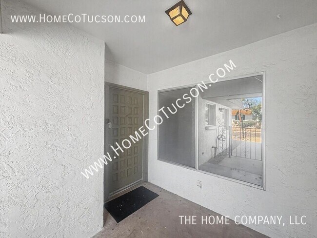 Foto del edificio - 660 E River Rd