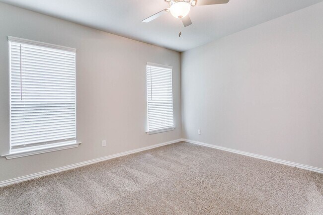 Building Photo - Modern Comfort Meets Prime Location – Your...