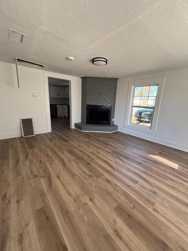 Foto del edificio - 1301 S Scullin Ave