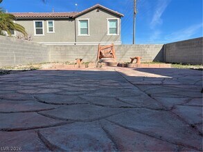 Building Photo - 5698 Doubleday St