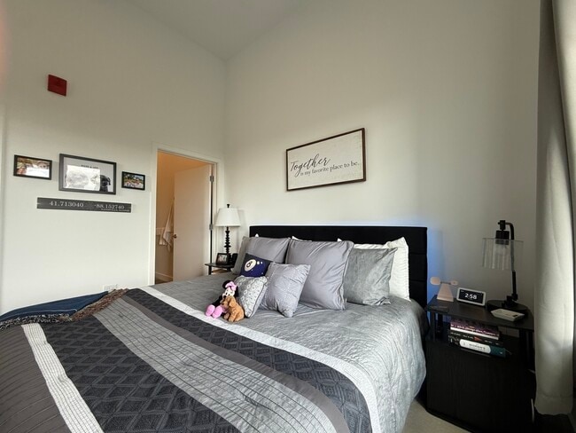 Foto del edificio - 2132 City Gate Ln