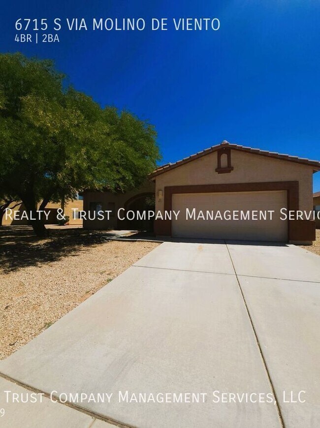 Building Photo - Desert Living