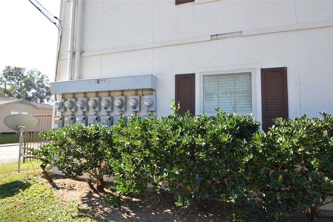 Foto del edificio - 304 Dell Ct