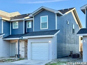 Foto del edificio - 6938 Crestway Rd