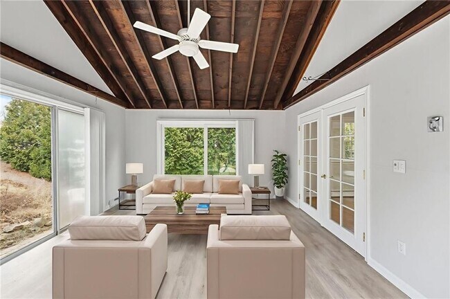 Foto del edificio - 38 Juniper Ln