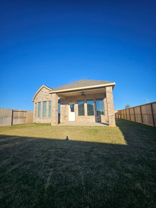 Foto del edificio - 426 Twilight Mdw Wy