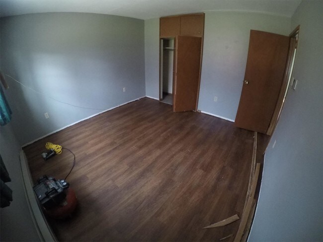 Foto del edificio - 124 Edgewood Cir