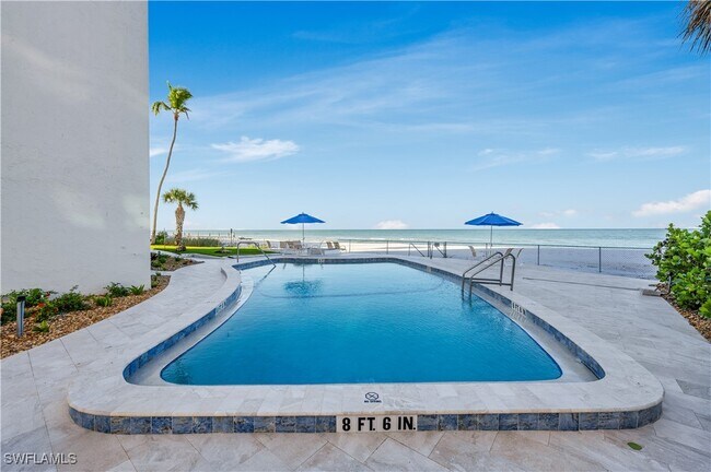 Foto del edificio - 1919 Gulf Shore Blvd N