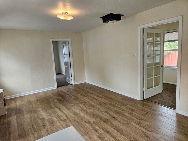 Foto del edificio - Lots of Light!