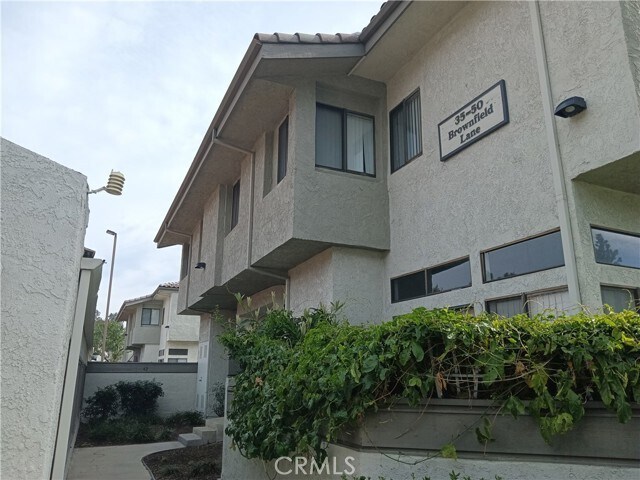 Building Photo - 42 Brownfield Ln