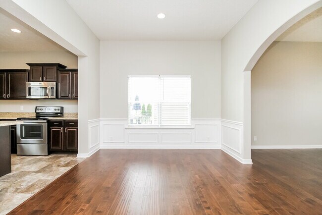 Building Photo - 2426 Salem Glen Xing