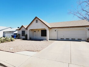 Building Photo - 6115 W Laredo St