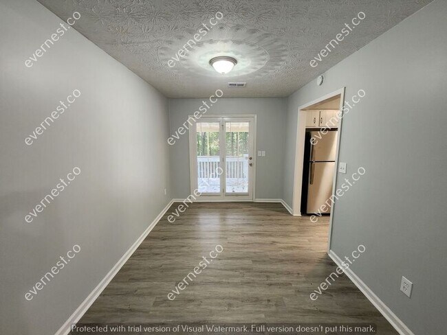Building Photo - 3824 Scarsborough Dr SW