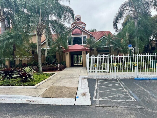 Foto del edificio - 10441 SW 156th Ct