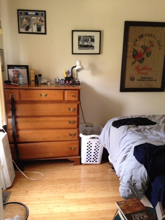 Foto del edificio - 3 Paige Ave