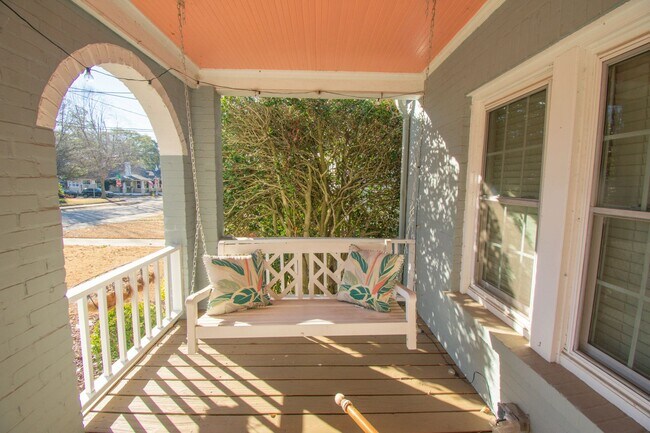 Building Photo - Coming Soon! 2 Bedroom 2 Bathroom with Optional Bonus in Haymount