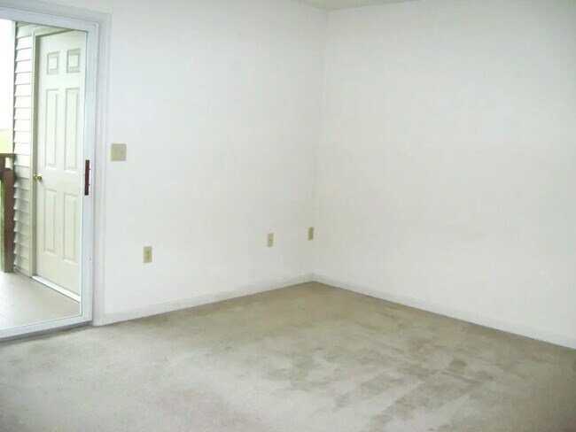 Foto del edificio - 1334 Martin Ave