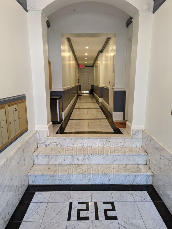 Building Photo - 1212 M Street NW