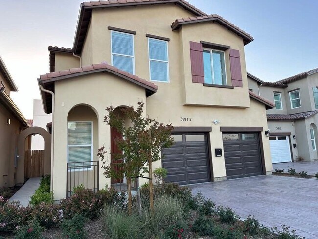 Foto del edificio - 31909 St Joseph Ln