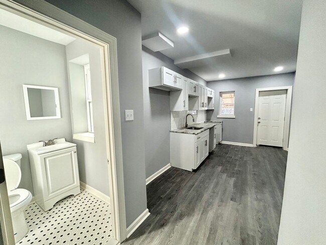 Building Photo - Anika Homes 3 Bedroom