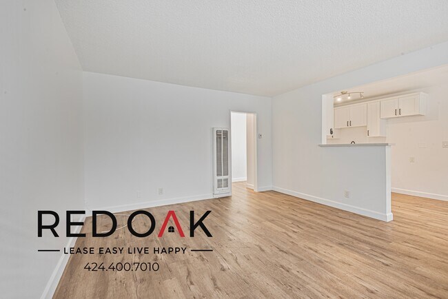 Foto del edificio - 12460 Lakewood Blvd