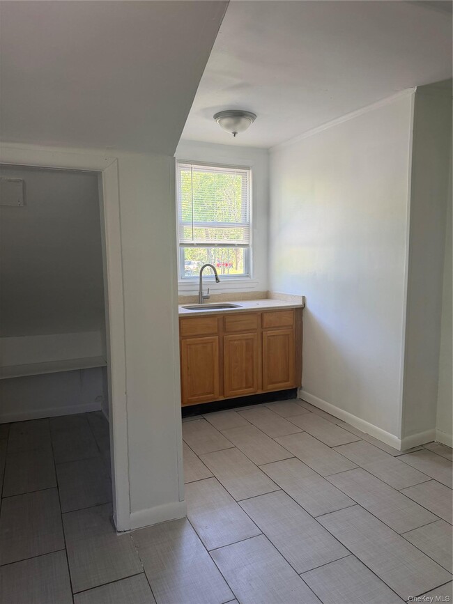 Building Photo - 2727 NY-94