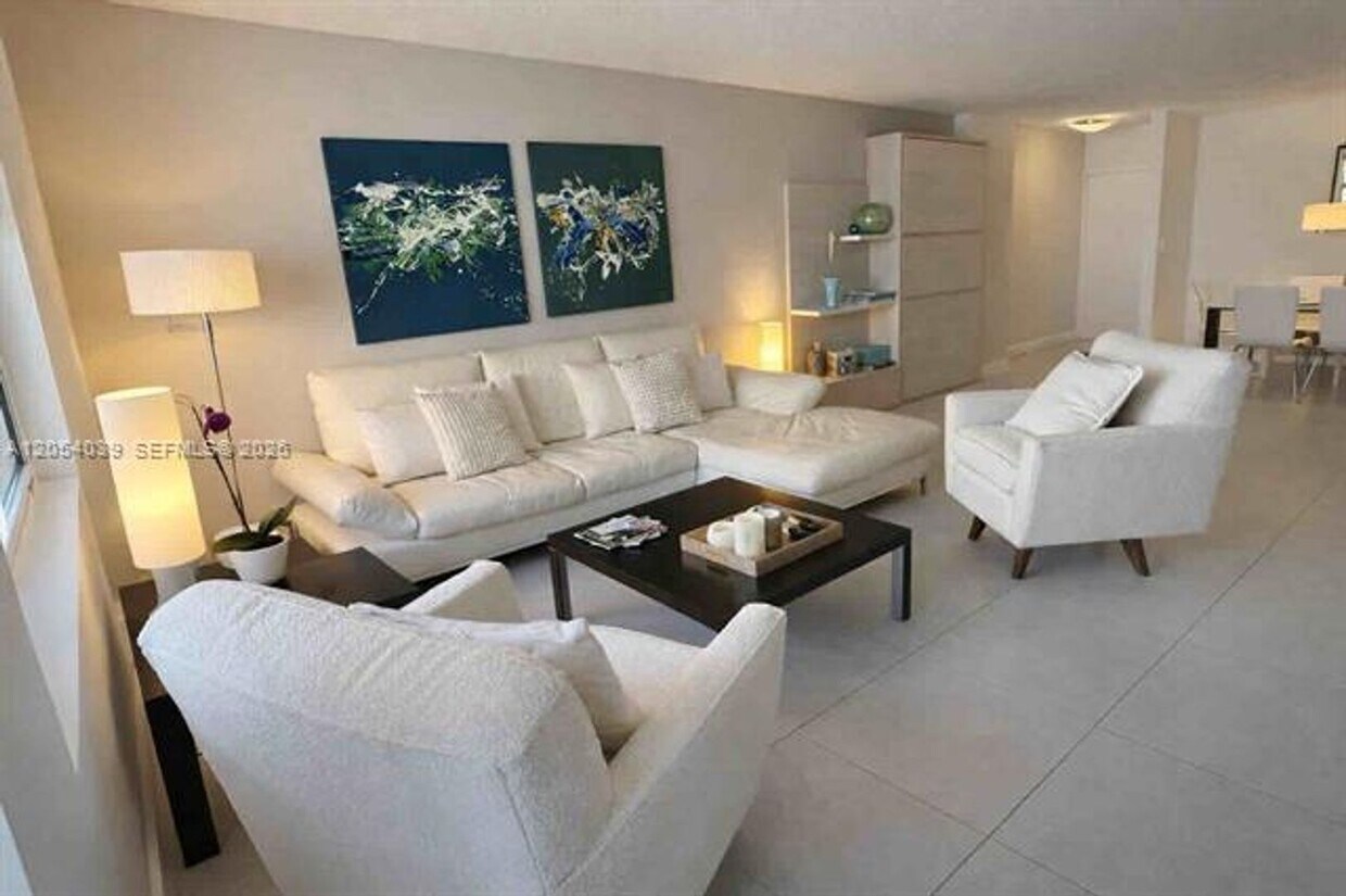 Photo - 9225 Collins Ave cu-505