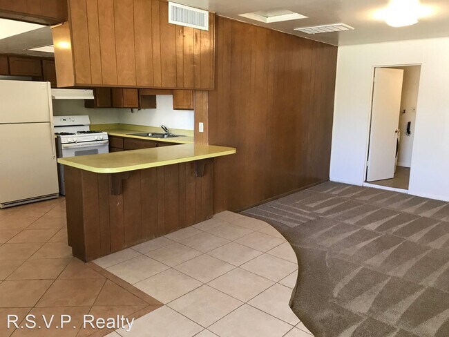 Foto del edificio - 3 br, 1.5 bath House - 529 W. 17th Place