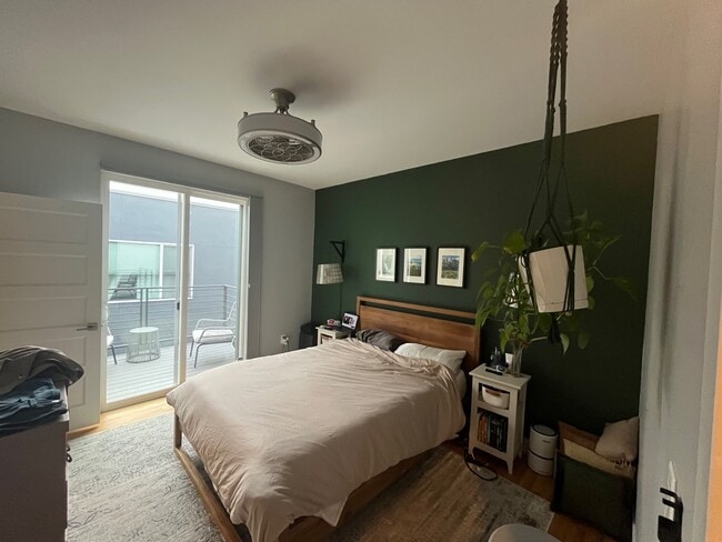 primary bedroom - 3326 S Washington St