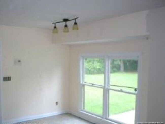 Foto del edificio - 513 Woodberry Cir