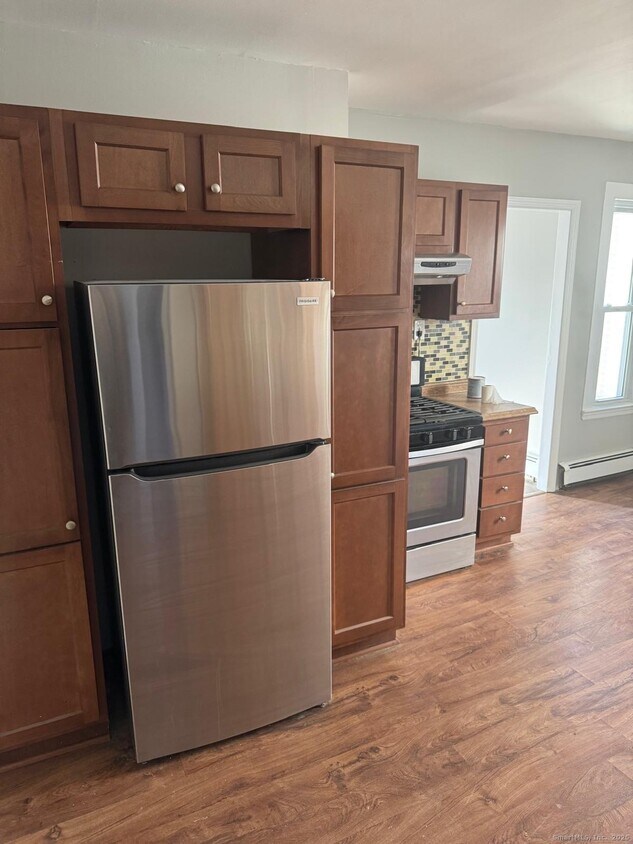 Foto principal - 422 Lafayette St