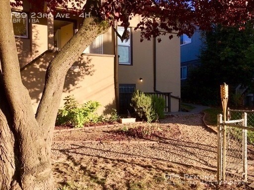 Primary Photo - 169 23rd Ave