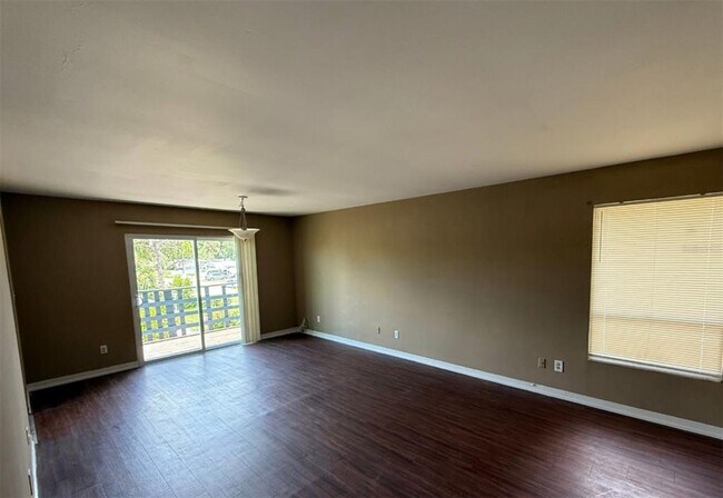 Building Photo - 7610 W Powhatan Ave
