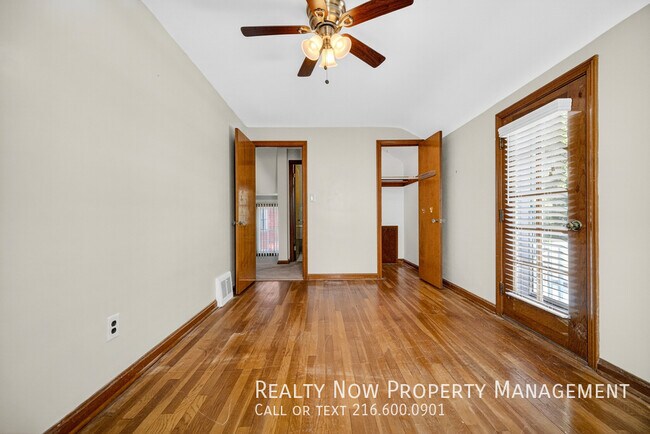 Foto del edificio - 5291 Spencer Rd