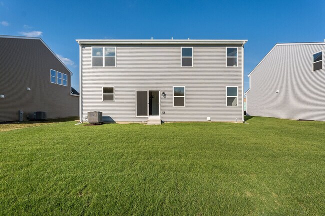 Foto del edificio - 513 Carter Ave