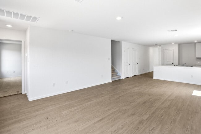 Building Photo - 3432 Canyon Ridge