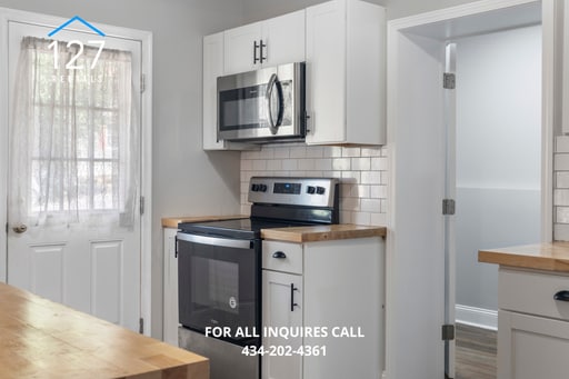 Building Photo - Great Property inside and out!