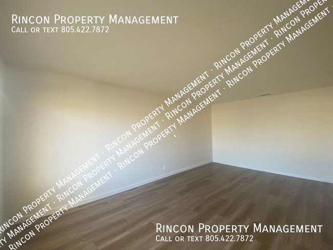 Building Photo - **Move-In Incentive See Below** Beautifull...