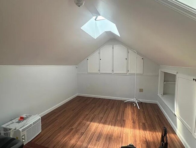 Building Photo - 52 Orchard Ridge Rd