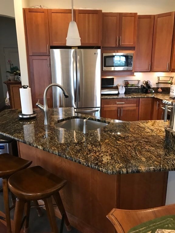 Building Photo - 55 Magazine St