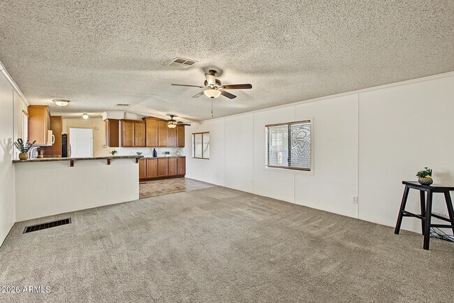 Foto del edificio - 757 N Dapple Rd