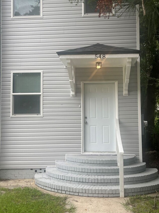 Primary Photo - Duplex with Garage Apartment