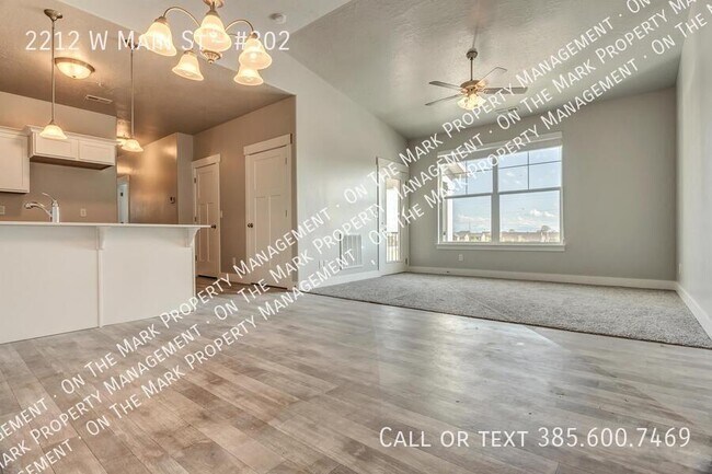 Foto del edificio - 2212 W Main St