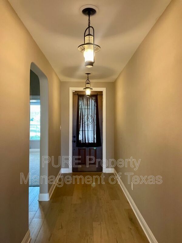 Foto del edificio - 1033 Clove Hitch Dr