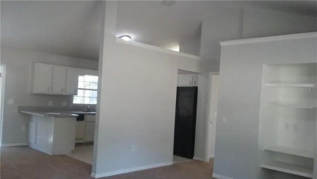 Building Photo - 14070 SW 17th Pl