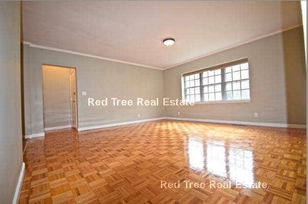 Foto del edificio - 35 Lake Shore Ct